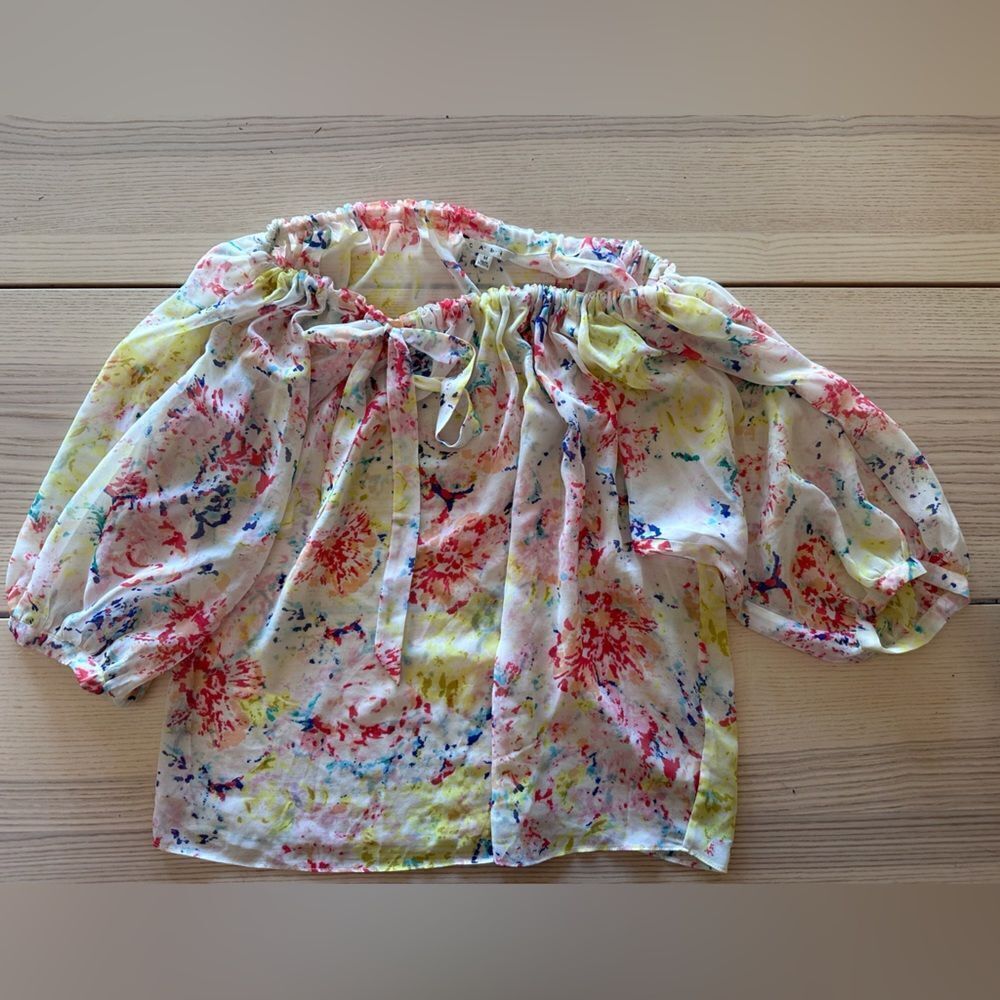 CAbi watercolor floral colorful flowy white printed blouse - Size M